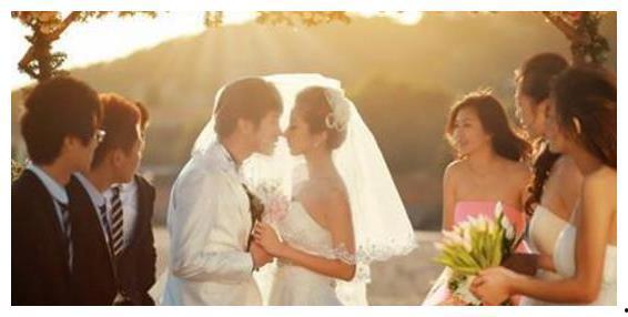 老公结婚谁出钱,谁为婚礼买单？