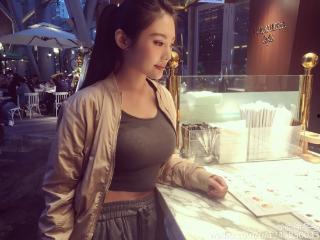 徐冬冬大嫂免费观看,影迷狂欢盛宴