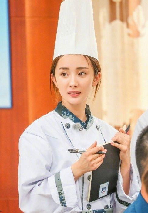 明星厨师都有谁,揭秘全球知名明星厨师风采